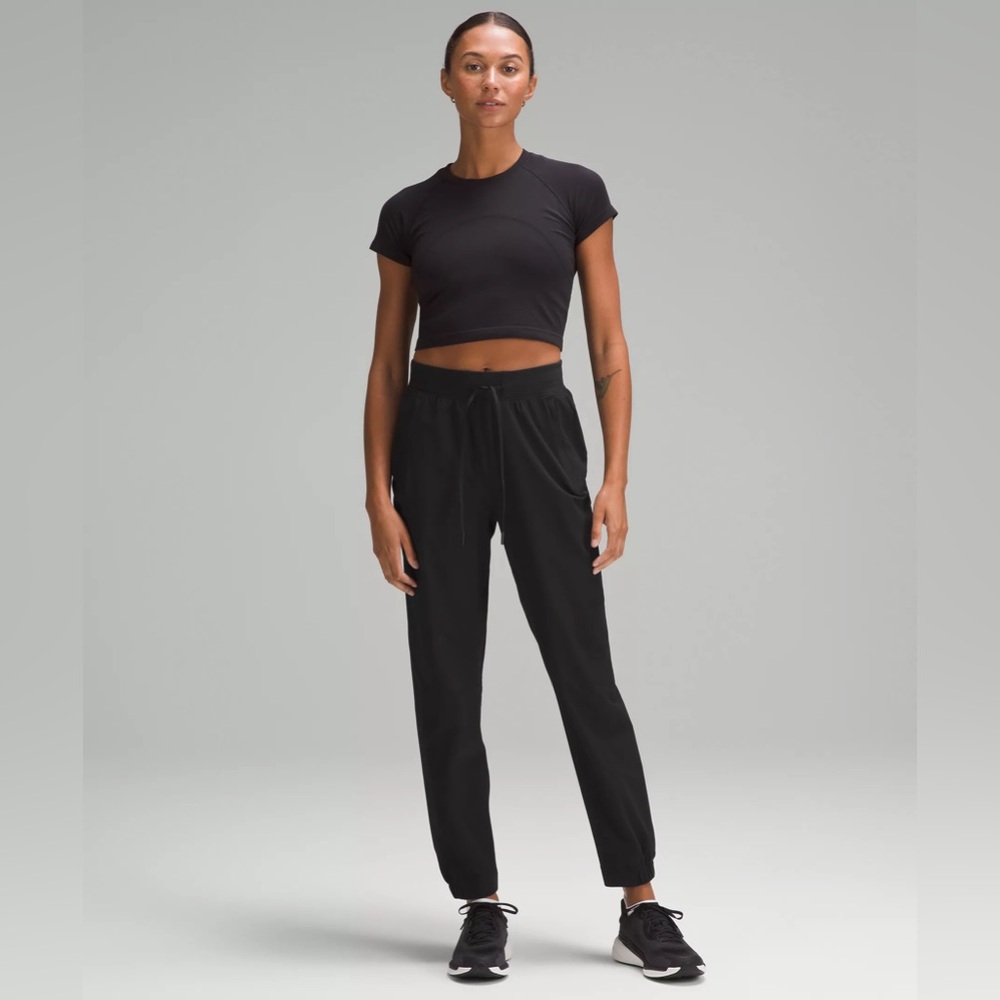 Lululemonn License to Train High-Rise Pant